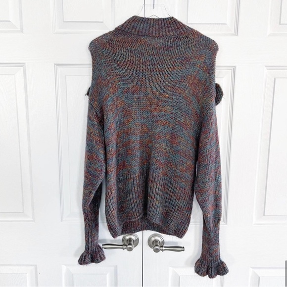 Zara Sweater - Picture 6 of 6